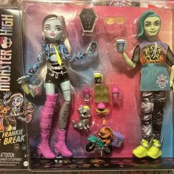 Monster High Dolls Coffee Break 