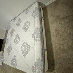 Mattress used for less than a month.