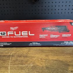 Milwaukee M12 FUEL 3/8 in.Ratchet Tool Only