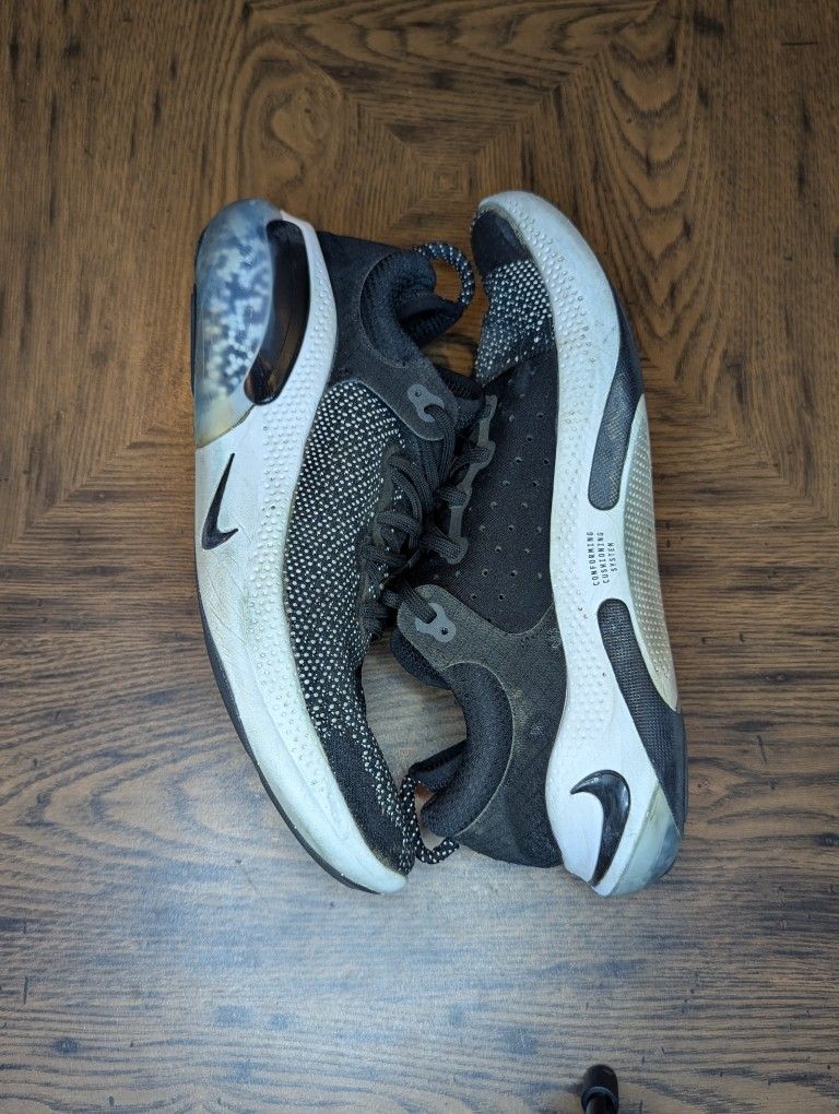 Nike Joyride Run FK Flyknit Black White Mens 10.5 Running Shoes AQ2730-001