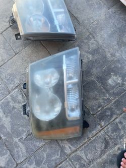 2007-2014 Chevy Tahoe/suburban headlights