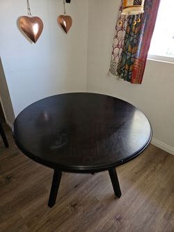 Dinning table