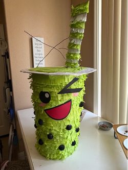 Boba Piñata
