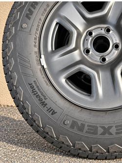OEM Jeep 17” Steel Wheel & Tire 245/75R17