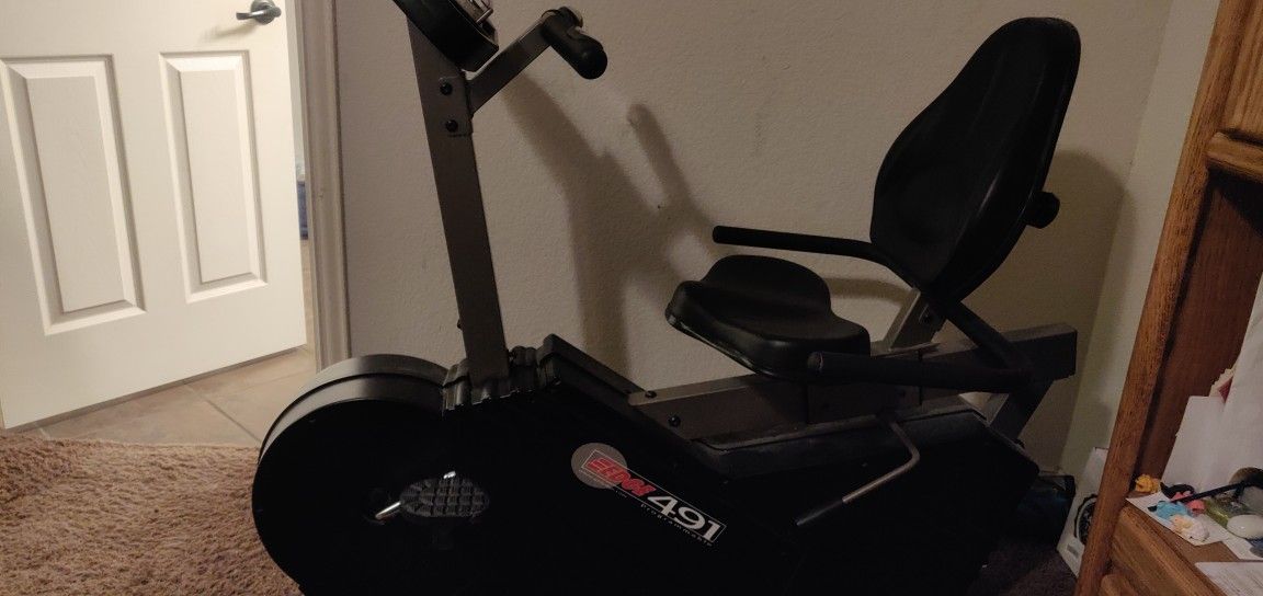 Edge 491 recumbent bike for Sale in Grand Prairie, TX OfferUp