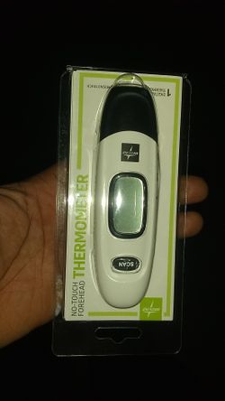 No touch forehead thermometer
