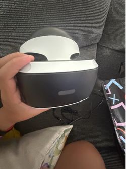 PSVR 1 & PROCESSING BOX (USED)