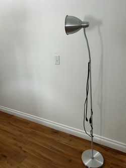 Adjustable Gooseneck Floor Lamp – Brushed Silver/Nickel