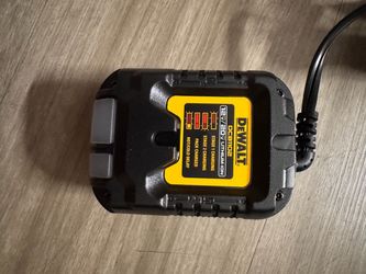 Dewalt 20V Charger