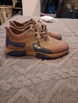 Air Sneakers Tan and Gray Low-Top