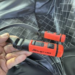 Snap 300 Lumen Neck Light with Removable Lights (Red)