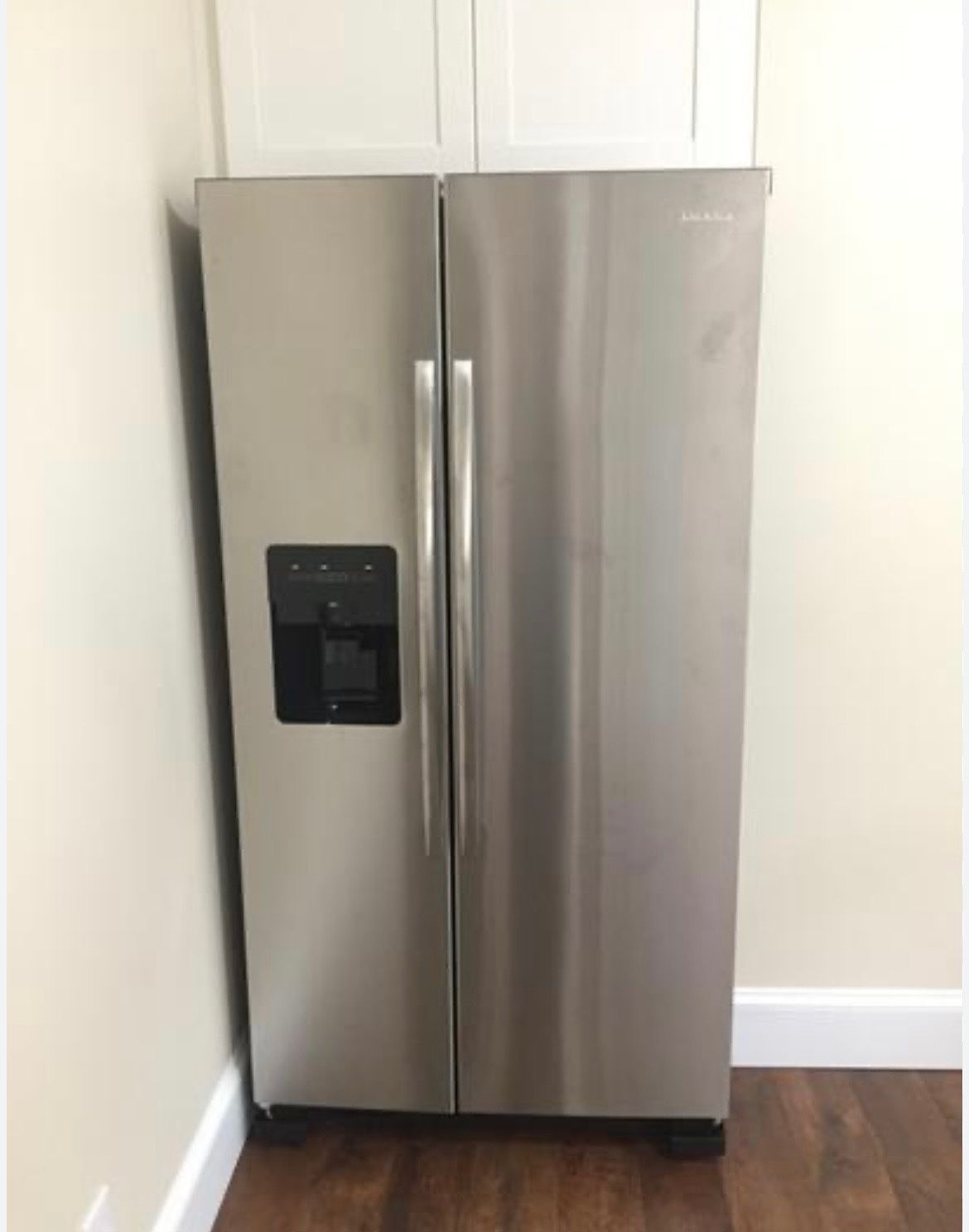 Amana Refrigerator - Free Delivery
