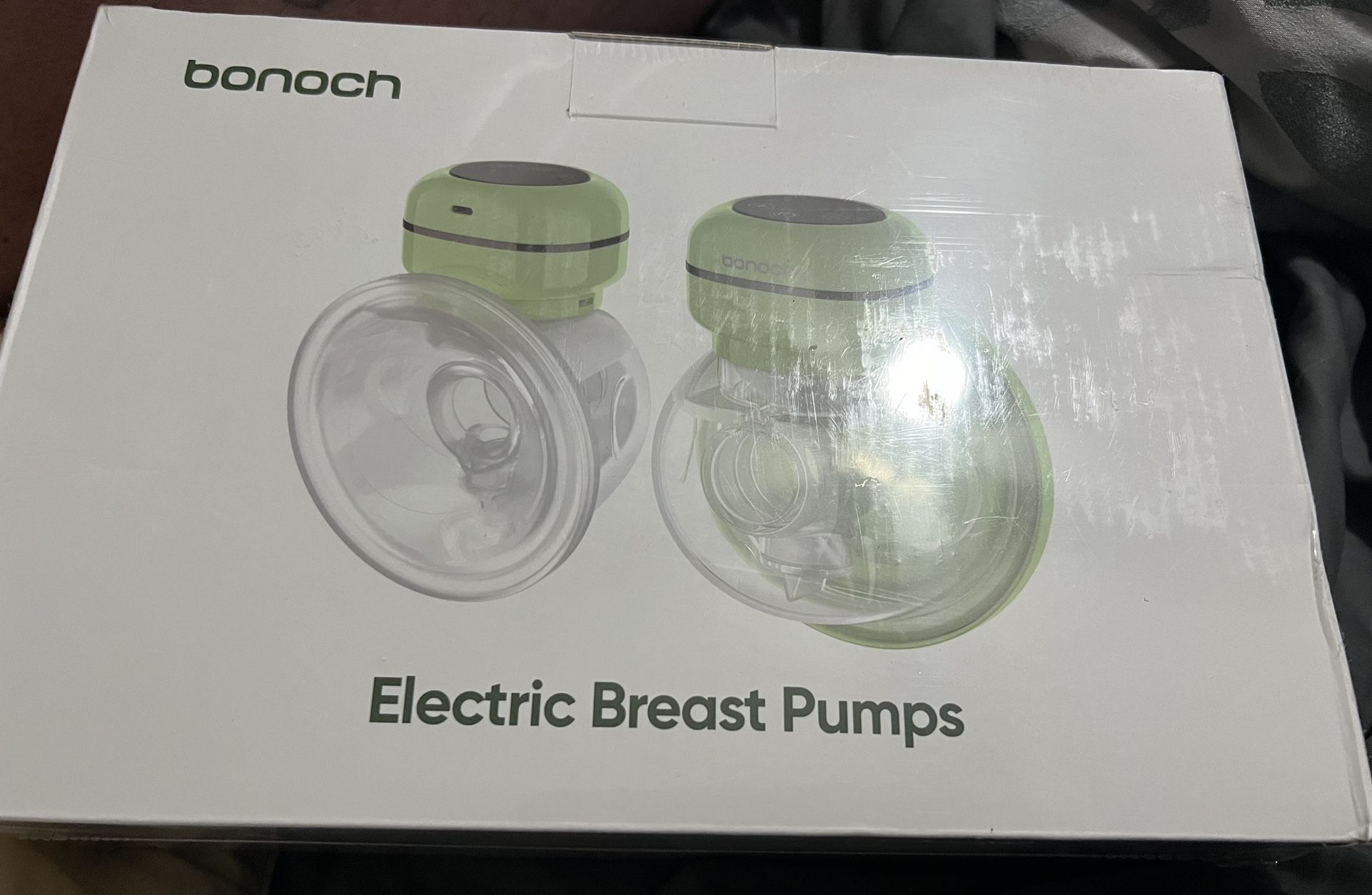 BRAND NEW Wearable Breast Pump Hands Free, Electric Breast Pump Portable with 3 Modes 9 Level, Memory Function, Dust Cover,
