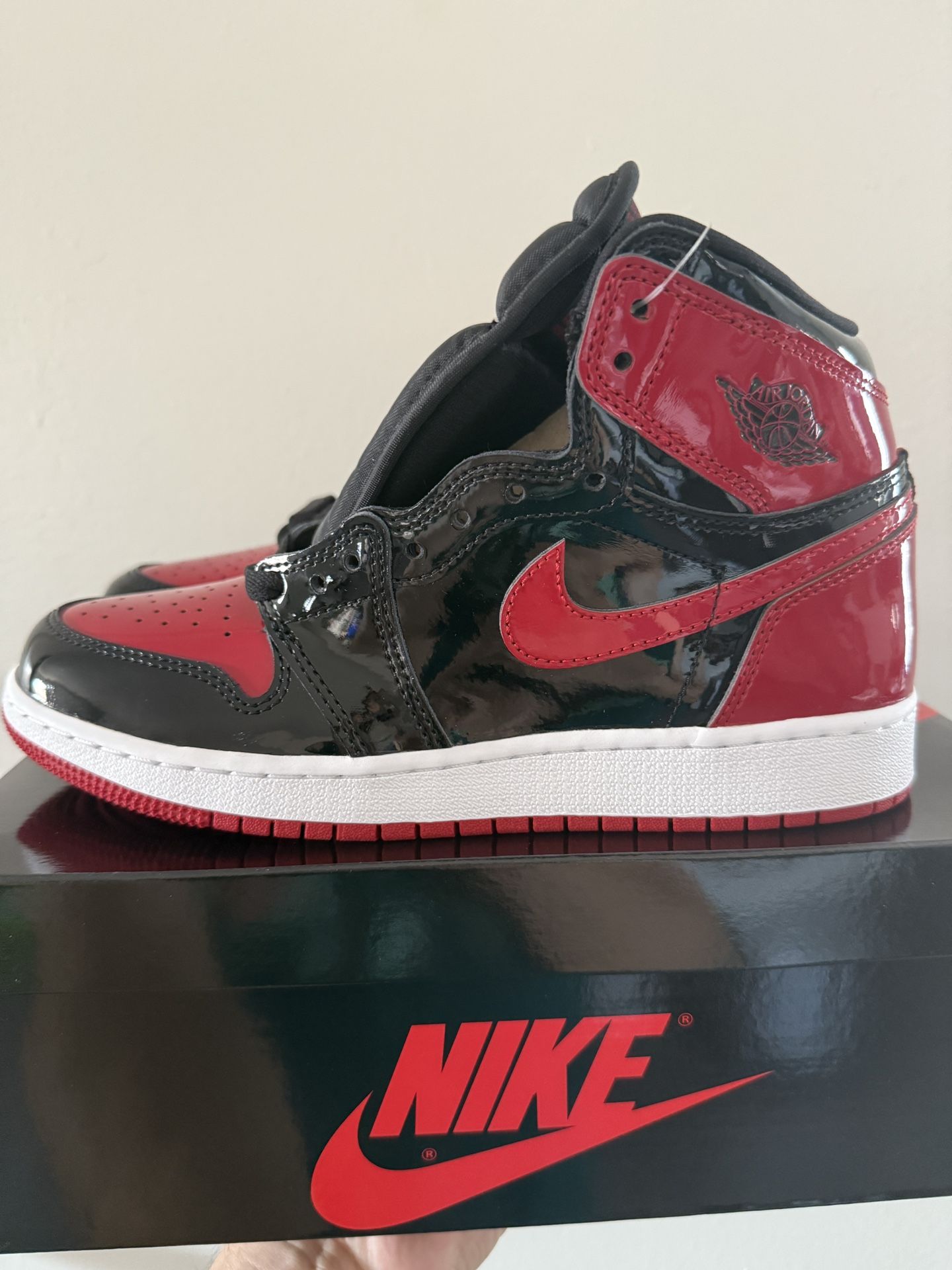 GS Size 6Y Air Jordan 1 Retro High OG Patent Bred