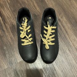 -Boys DSG Soccer Cleats
