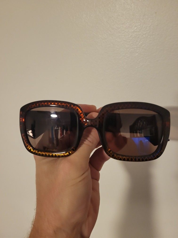 CHRISTIAN DIOR $150
