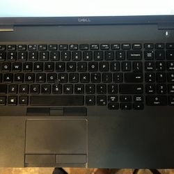 Dell Touch Screeen Labtop 