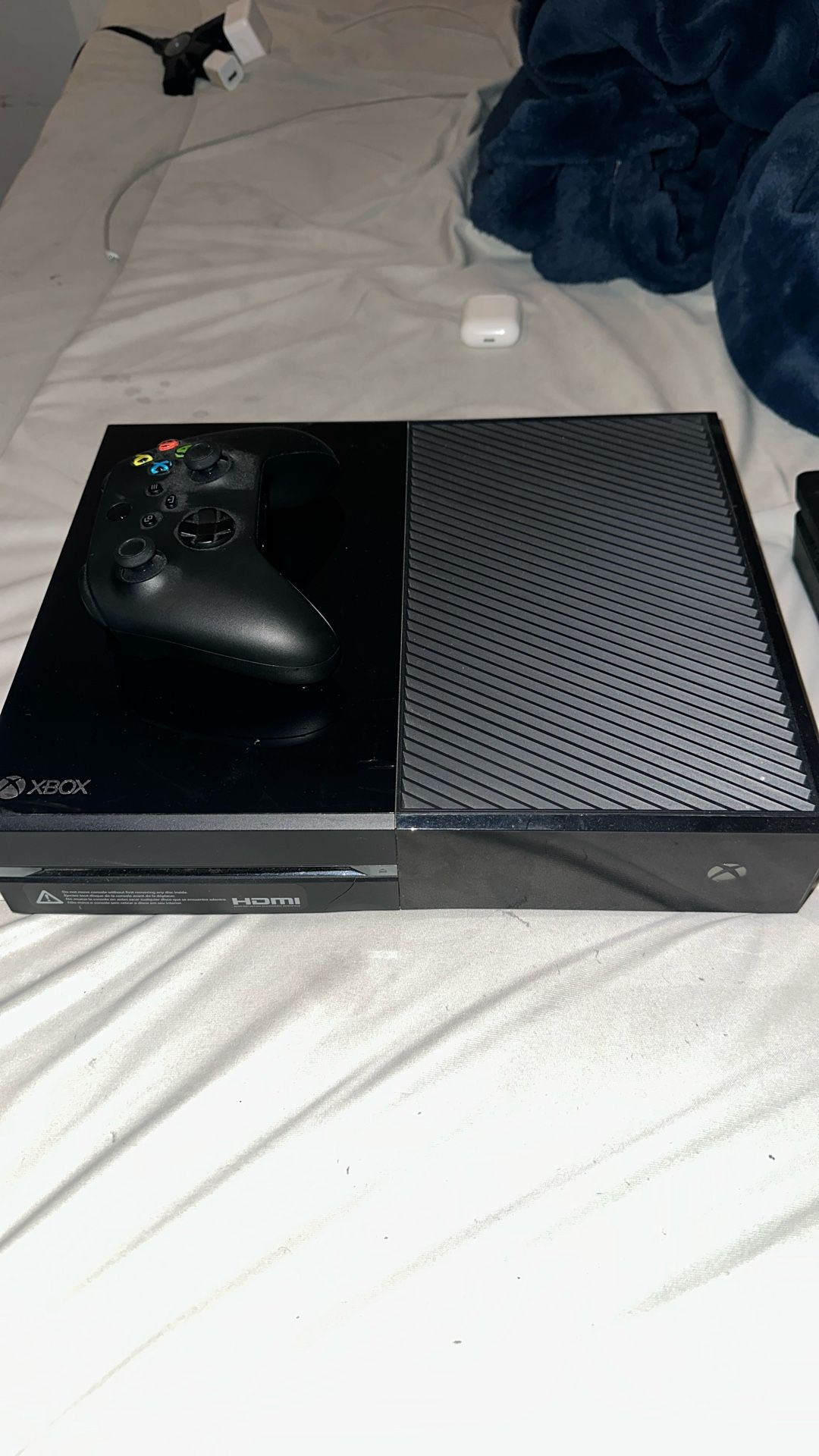 XBOX ONE AND PS4 USED 
