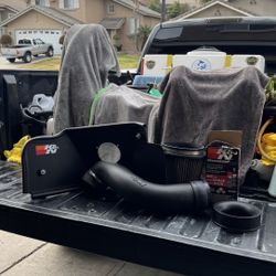 K&N Cold Air Intake - Chevy Silverado 4.8 & 5.3