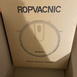 Brand New Sealed Box Robot Vacuum Mopping 