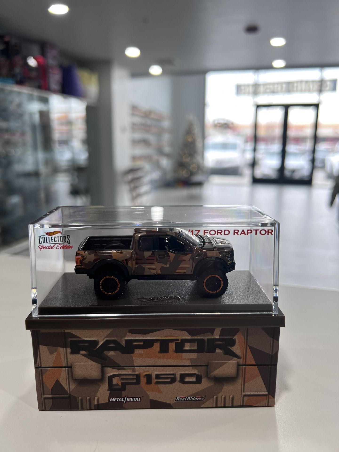 Brand new Hot Wheels HWC 17' Ford Raptor