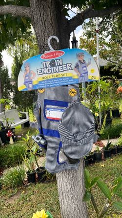 3/6 train engineer costume