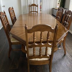 Living Room Table With 6 Chairs And Outside Table With 4 Chairs