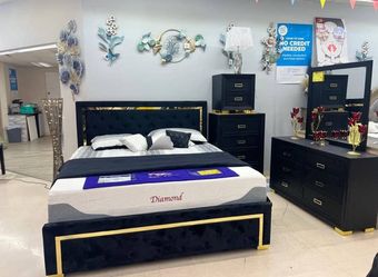 Queen Bedroom Set For Sale 