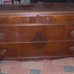 Beautiful Solid Cherry Wood Vintage Bedroom Set