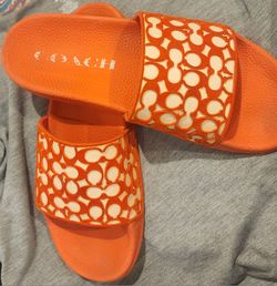 Coach slides sz 9