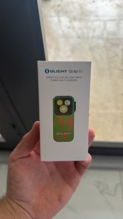 Olight Oclip Pro Zombie Green Clip on Light, Floodlight Spotlight/Red Light,500L