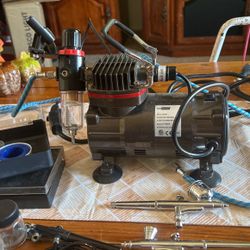 Painting Kit Air Pump 3 Spray Guns Plus Extra Jars And Glove 