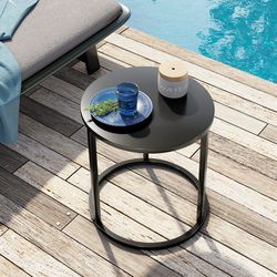 New Pellebant Patio Side Table Indoor/ Outdoor Metal Round End Table in Black