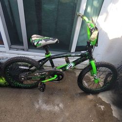 18" Dynacraft Surge Boys BMX Bike