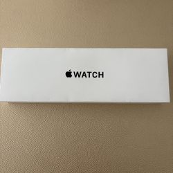 Apple Watch SE BRAND NEW 