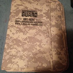 National Guard. Est. 1636 100 0/0 American Soldier  Folder 