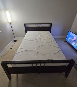 Queen Size Bed