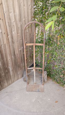 Hand truck