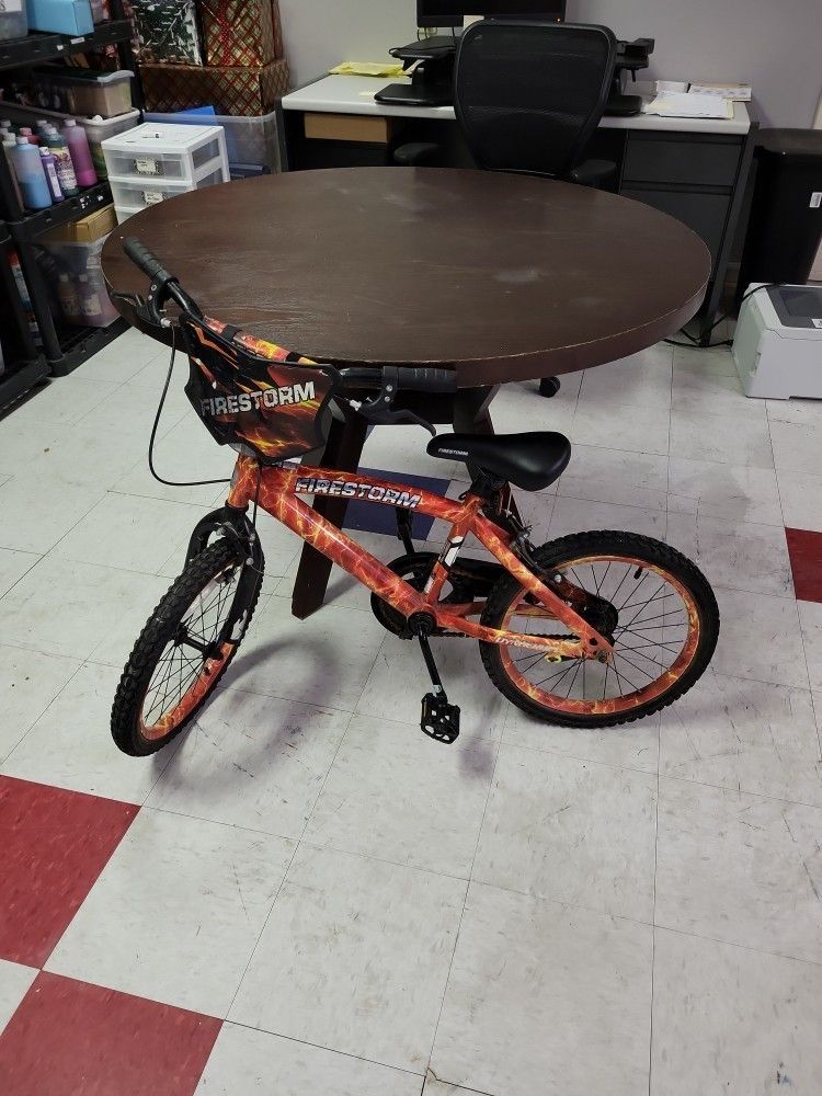 Dynacraft Firestorm Orange, Red Boys Kids 18"in Bike
