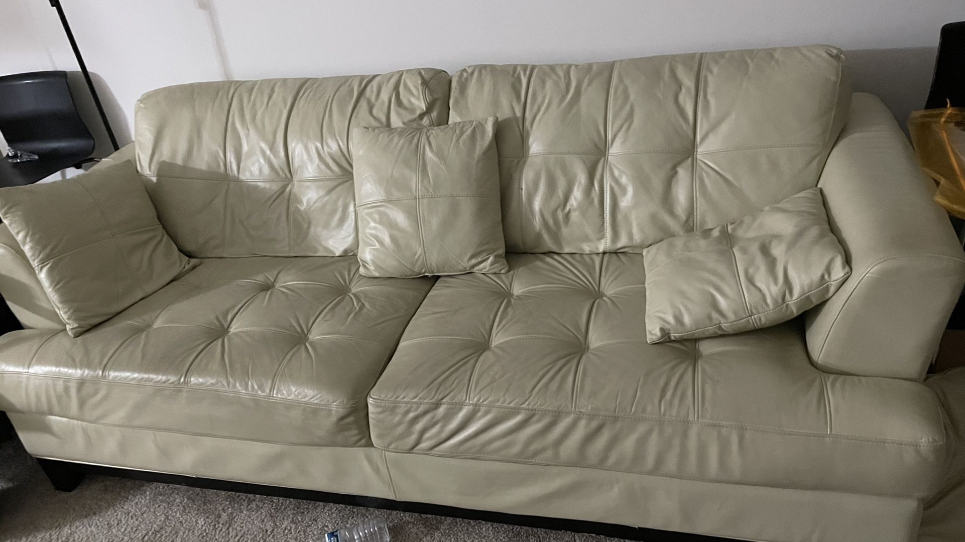 Cream Leather Couches 