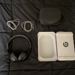 Beats Solo 4