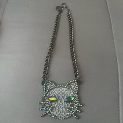 Betsey Johnson cat necklace
