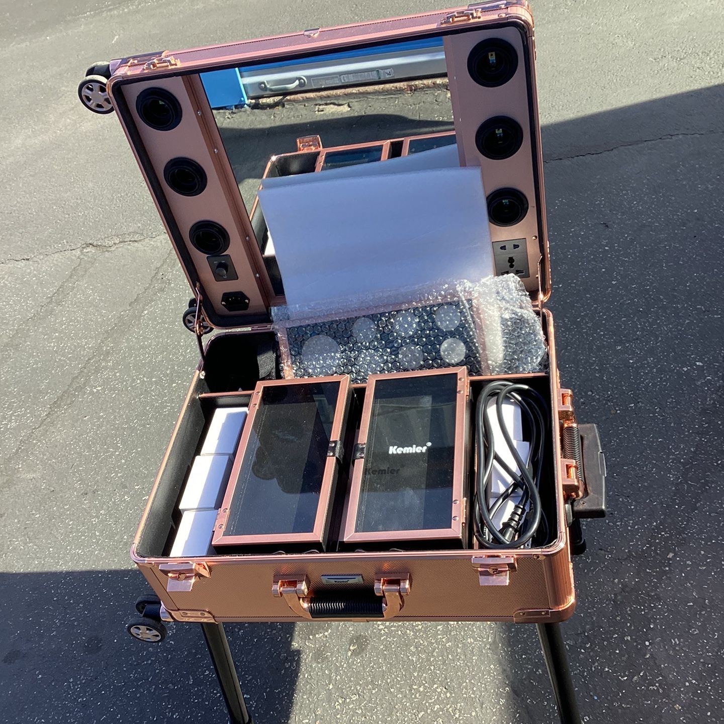 Light Up Vanity Suitcase In Rose Gold 