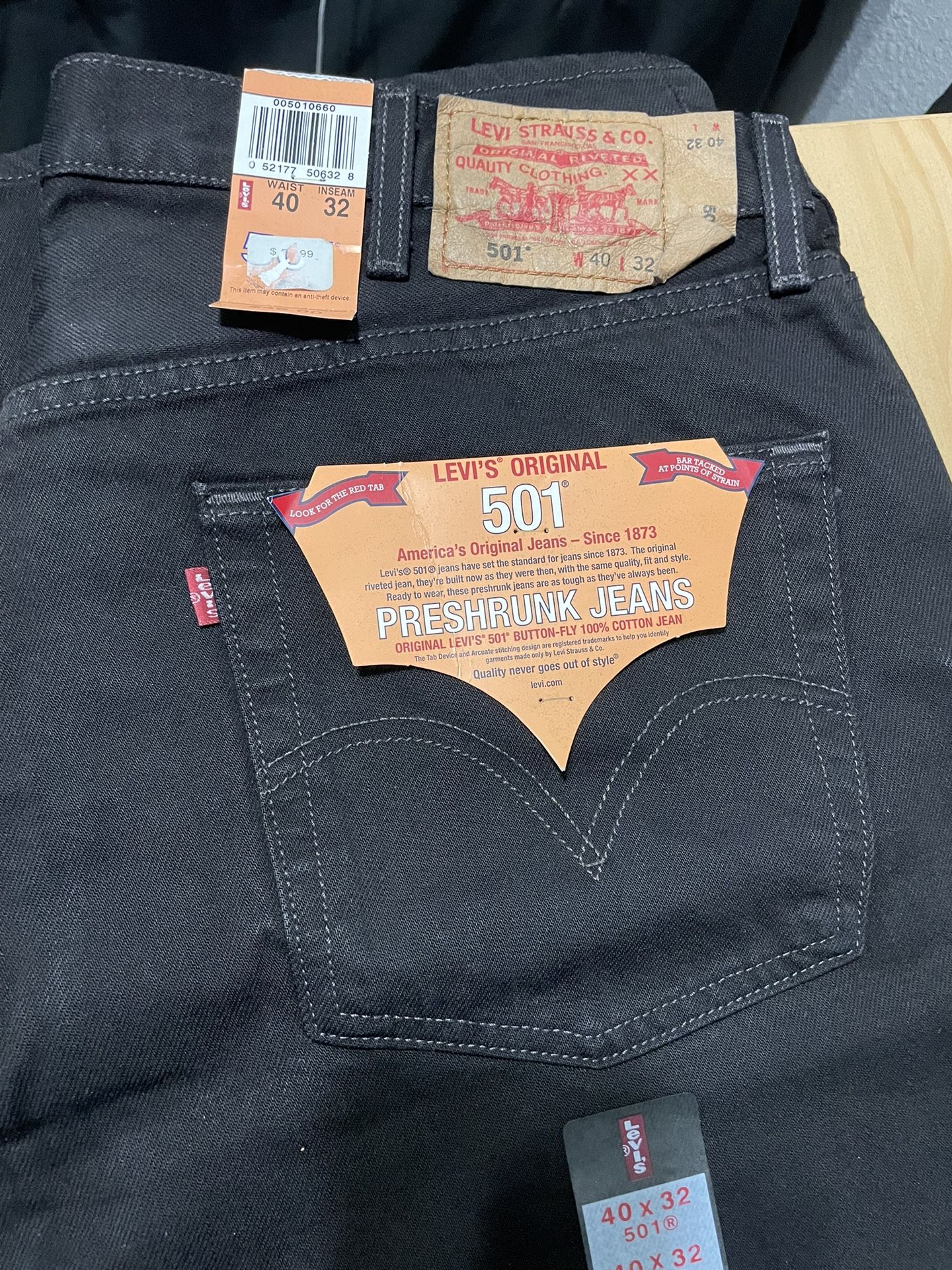 Levi’s 501 Black 40x32