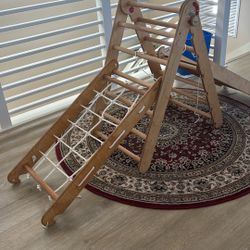 3 pc Wooden Playset