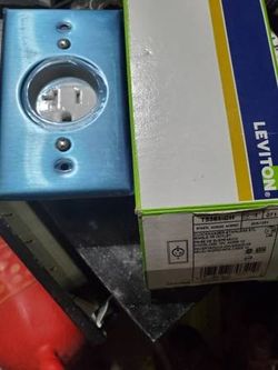 20A Stainless Steel Receptacle