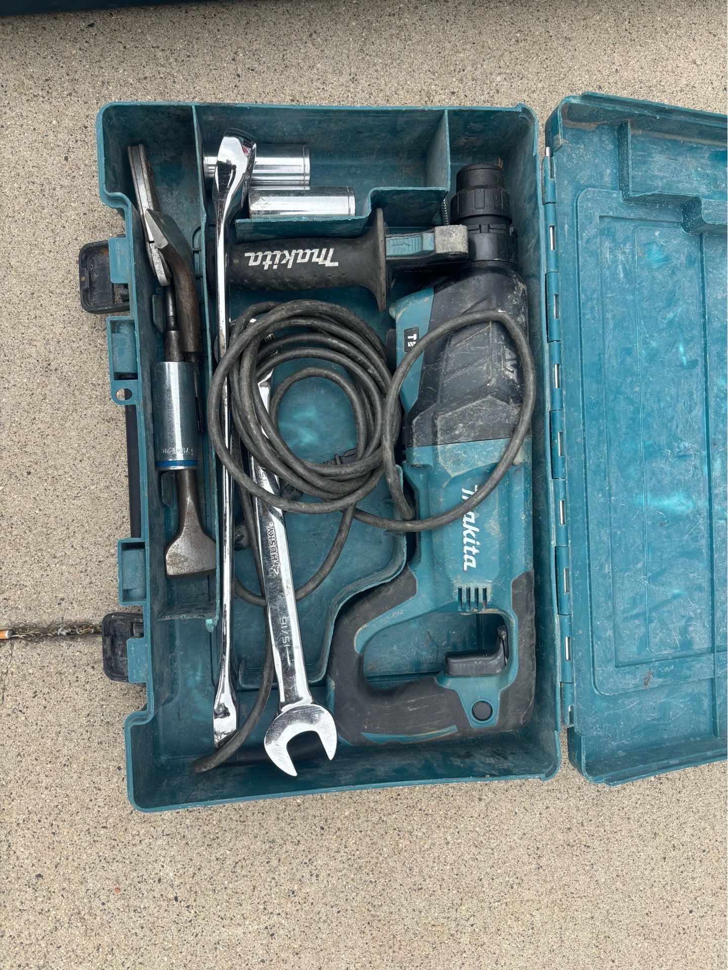 Rotary hammer