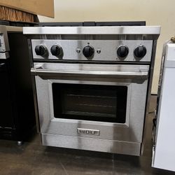 Wolf 30”Wide Gas Range Stove Stainless Steel 4 Burners 
