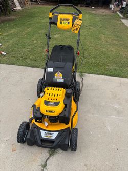 21 in. 196cc E-GOV Engine 3-in-1 Gas RWD Self-Propelled Lawn Mower with High Rear Wheels