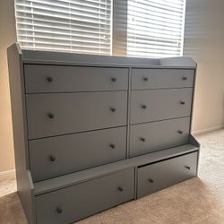 8 drawer dresser 